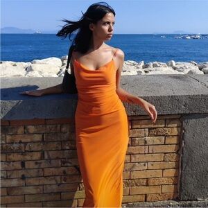 Zara Strappy Flowy Midi Dress. NWOT